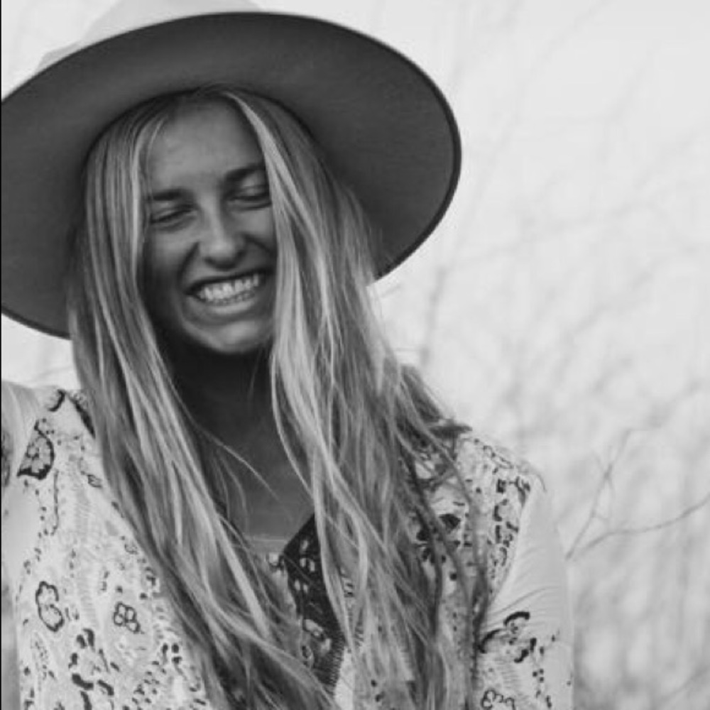 Meet your Posher, Sydney